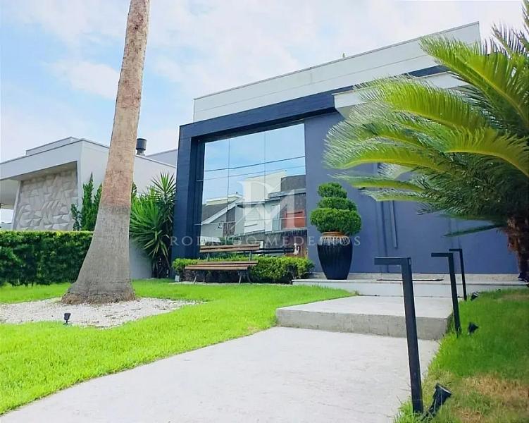 Casa em Condomínio mobiliada com 3 quartos em Santa Regina, Camboriú — foto 2