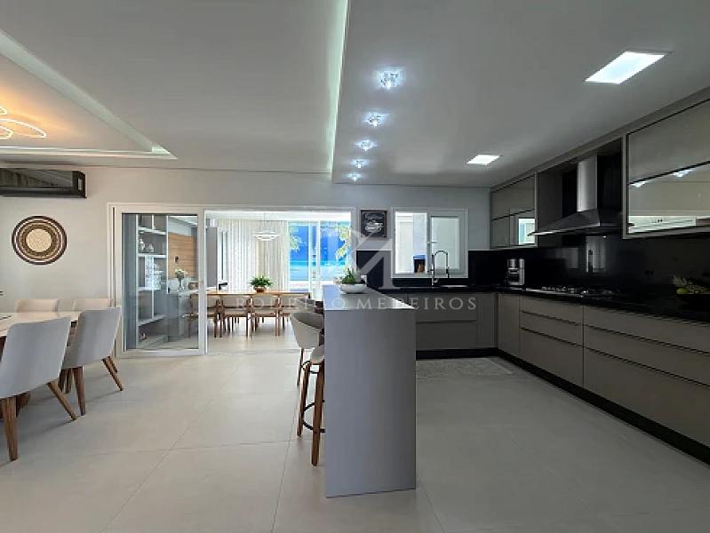 Casa em Condomínio com 3 quartos à venda, 265m², 3 banheiros, 2 garagens - Pedra Branca - Palhoça — foto 8