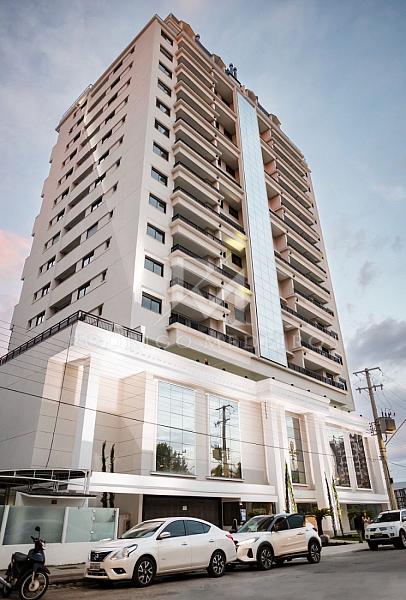 Apartamento com 3 dormit�rios � venda na Pedra Branca, Palho�a