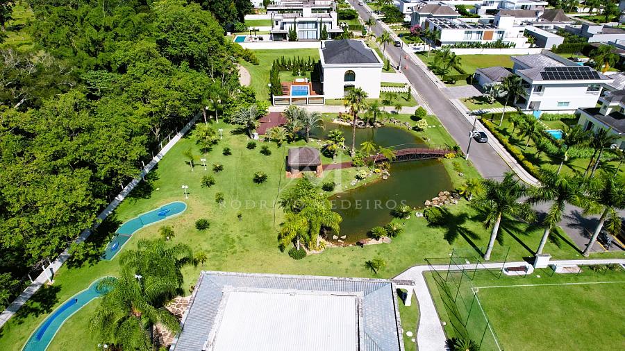 CH�CARA FLORA � LOTE G7 | TERRENO EXCLUSIVO DE 1.875 M� EM CONDOM�NIO DE ALTO PADR�O 1