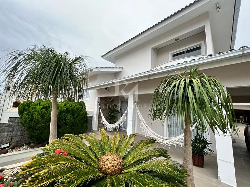 CASA DE ALTO PADR�O EM BARREIROS | 525 M� DE TERRENO, 2 SU�TES E 4 VAGAS 1