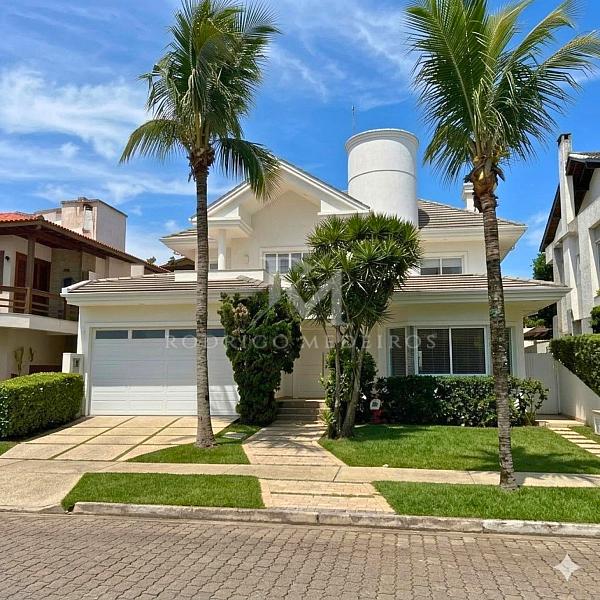 Casa com 5 quartos em Jurer� Internacional, Florian�polis 1