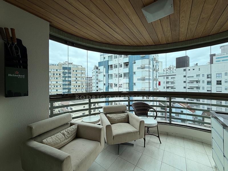 Apartamento com 3 su�tes no Centro de Florian�polis 1