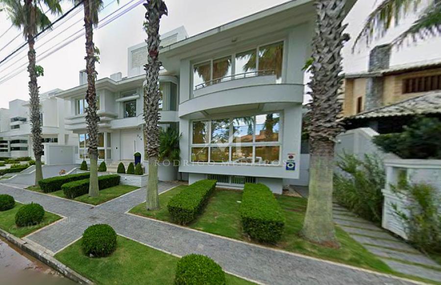 Casa com 7 quartos � venda em Jurer� Internacional, Florian�polis 1