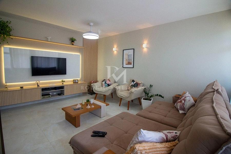 Casa com 3 quartos e piscina � venda no Santa M�nica, Florian�polis 1