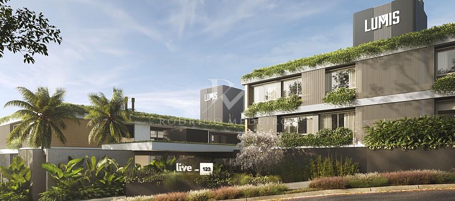 Apartamento  venda em Cacup, Florianpolis com varanda e rea verde