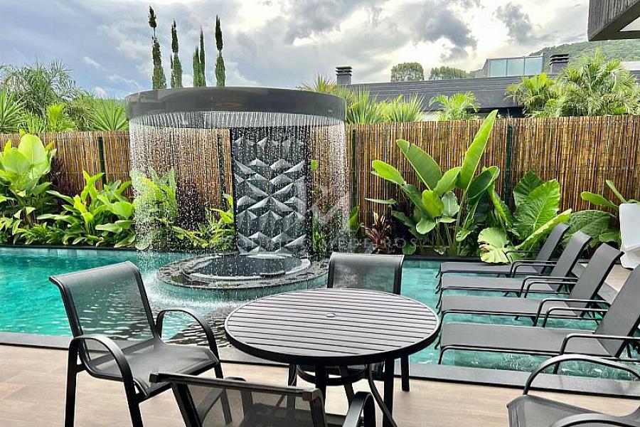 Casa em Condomínio com 4 quartos à venda, 600m², 7 banheiros, 4 garagens - Praia do Estaleiro - Balneário Camboriú — foto 4