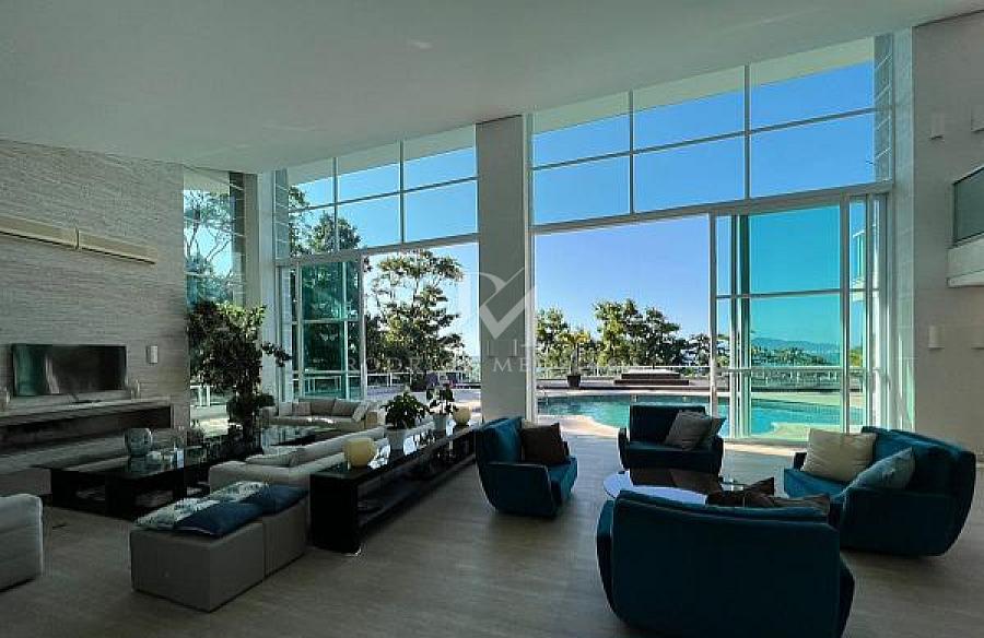 Casa em Condomínio com 6 quartos à venda, 798m², 8 banheiros, 8 garagens - Praia do Estaleirinho - Balneário Camboriú — foto 8