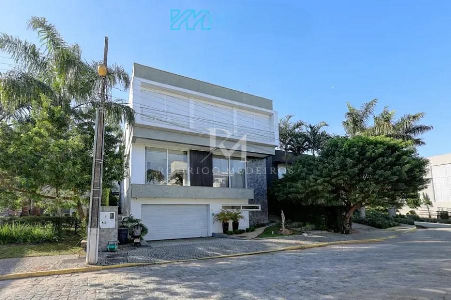 Casa em Condomínio com 6 quartos à venda, 1200m², 7 banheiros, 6 garagens - Praia do Estaleiro - Balneário Camboriú — foto 4