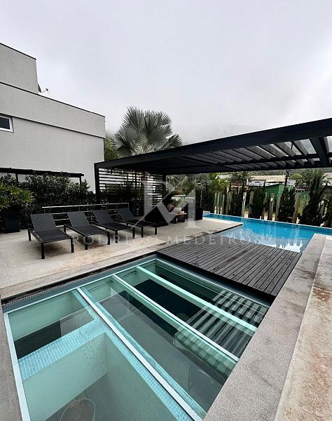 Casa em Condomínio com 6 quartos à venda, 1200m², 7 banheiros, 6 garagens - Praia do Estaleiro - Balneário Camboriú — foto 3