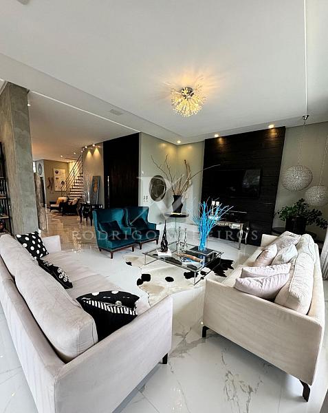 Casa em Condomínio com 6 quartos à venda, 1200m², 7 banheiros, 6 garagens - Praia do Estaleiro - Balneário Camboriú — foto 6