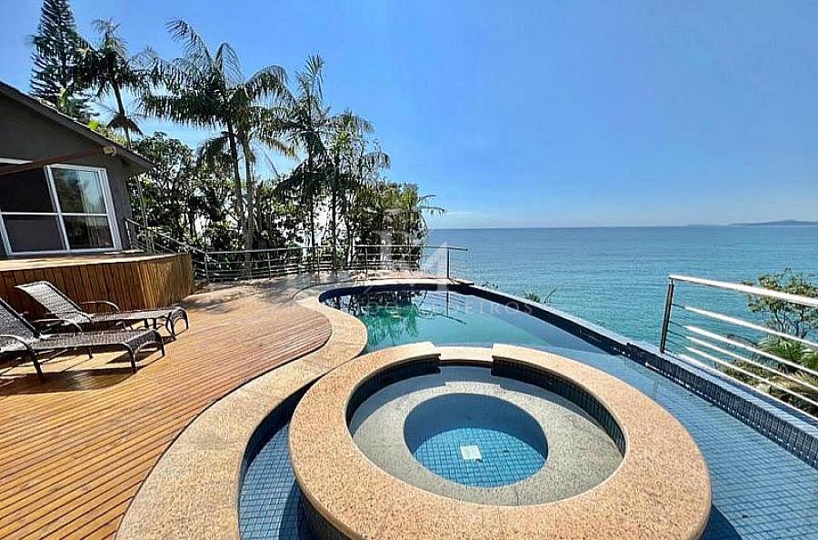 Casa em Condomínio com 4 quartos à venda, 400m², 5 banheiros, 2 garagens - Praia do Estaleiro - Balneário Camboriú — foto 5