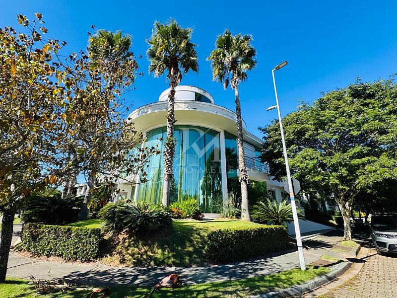 Casa � venda em Jurer� Internacional, Florian�polis