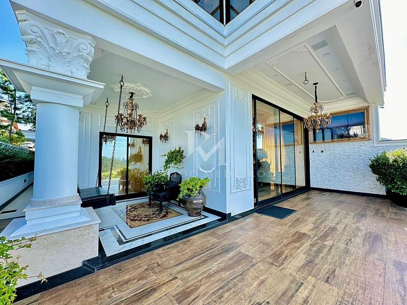 Casa em Condomínio com 4 quartos à venda, 450m², 6 banheiros, 4 garagens - Rio do Meio - Camboriú — foto 4