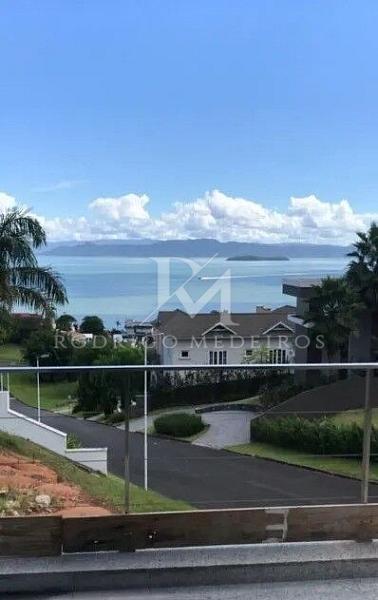 Casa em Condomínio com 3 quartos à venda, 323m², 4 banheiros, 4 garagens - Cacupé - Florianópolis — foto 3