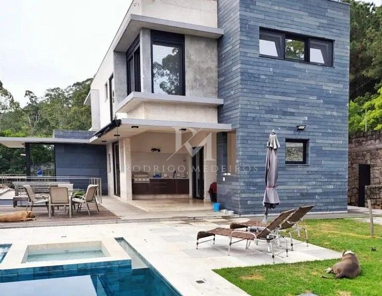 Casa em Condomínio com 3 quartos à venda, 323m², 4 banheiros, 4 garagens - Cacupé - Florianópolis — foto 2