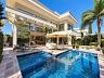 Casa � venda em Jurer� Internacional, Florian�polis/SC, com 3 su�tes 40