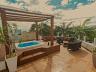 Casa com 6 quartos em Jurer� Internacional 5