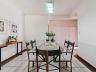 CASA EXCLUSIVA COM 1.980 M� DE TERRENO NO CENTRO DE PALHO�A 7