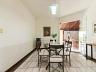 CASA EXCLUSIVA COM 1.980 M� DE TERRENO NO CENTRO DE PALHO�A 6