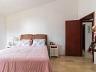 CASA EXCLUSIVA COM 1.980 M� DE TERRENO NO CENTRO DE PALHO�A 27