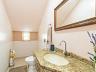 CASA EXCLUSIVA COM 1.980 M� DE TERRENO NO CENTRO DE PALHO�A 29