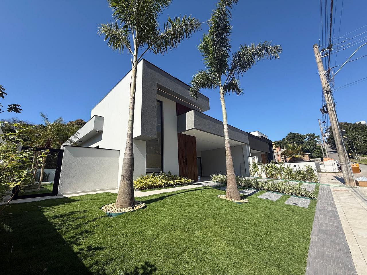 Casa em Condomínio Vista da Pedra moderna e sustentável, São José/SC