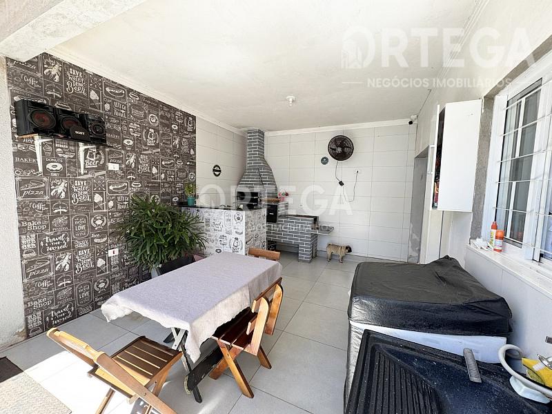 Casa com 03 quarto a venda em Maringá PR. Jd. Munique — foto 13