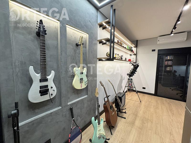 Casa com 03 quartos para venda em Maringá PR. Jd. Moreschi. — foto 25