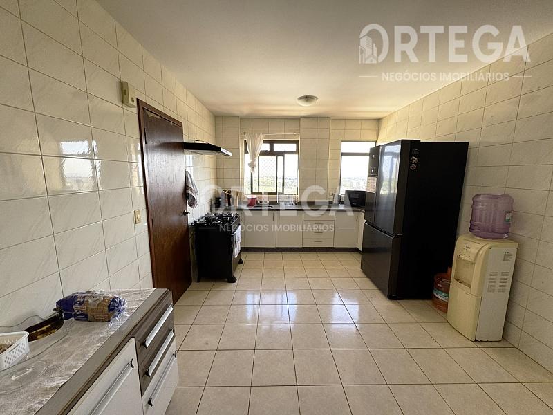 Apartamento com 03 quartos a venda em Maringá PR. Z7. — foto 16