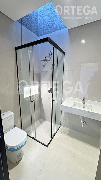 Casa com 03 Quartos a venda em Maringá PR. Vila Morangueira. — foto 16