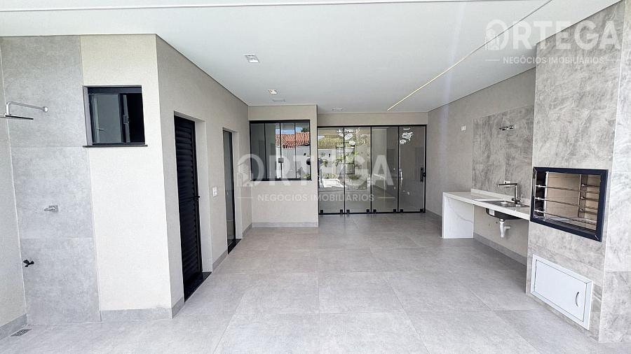 Casa com 03 Quartos a venda em Maringá PR. Vila Morangueira. — foto 11