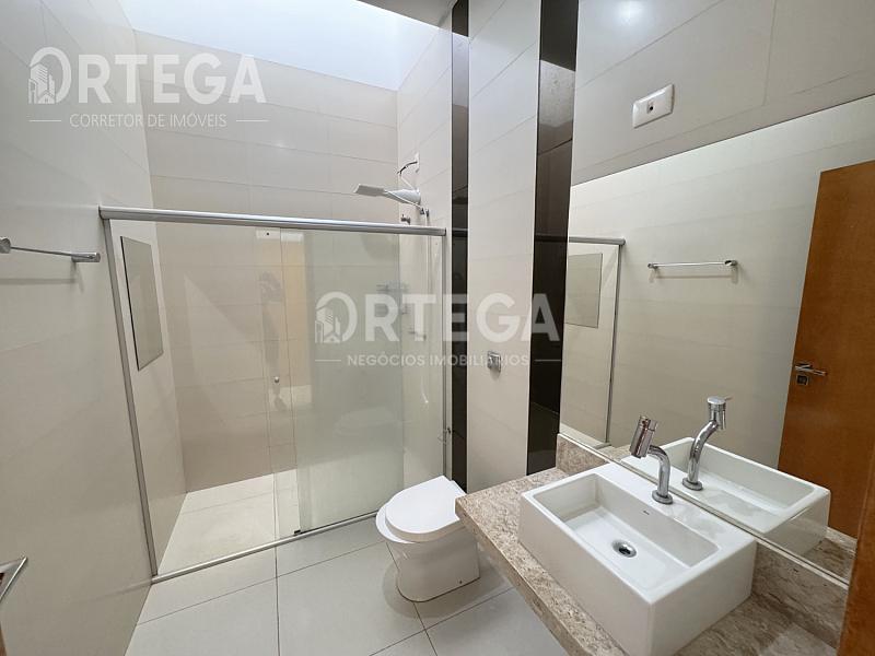 Casa com 04 quartos, Jardim Santa Rosa. — foto 13