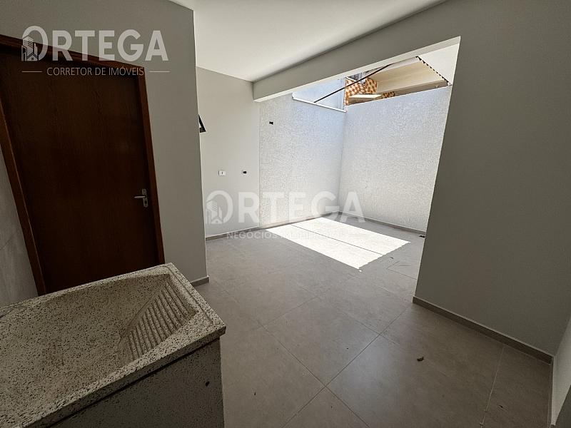 Casa com 03 quartos, Jardim Paris. v2. — foto 12