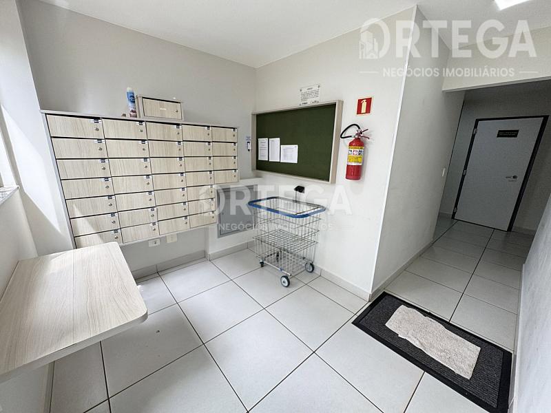 Apartamento com 03 quartos em Maringá. Lt. Sumaré. — foto 17