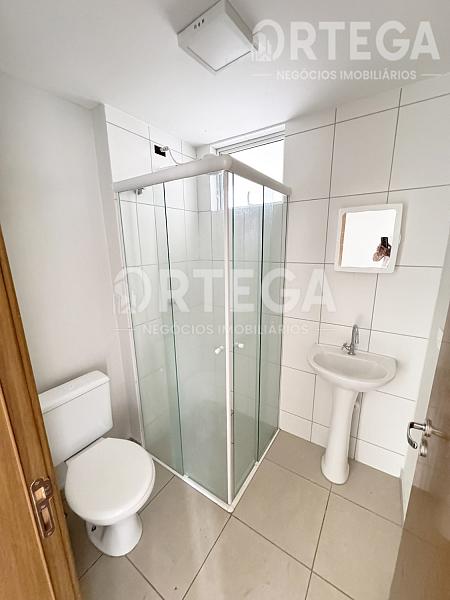 Apartamento com 03 quartos em Maringá. Lt. Sumaré. — foto 5