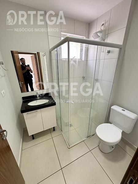 Apartamento com 02 quartos em Maringá. Região UEM. — foto 14