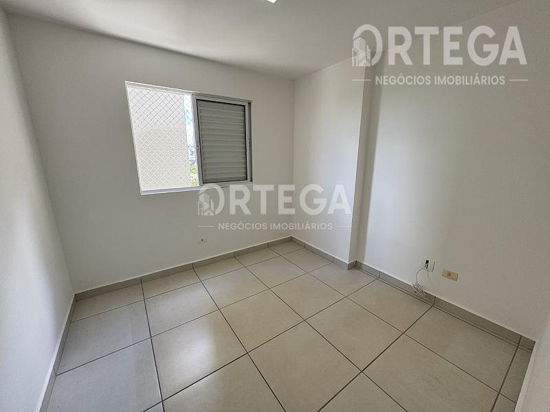 Apartamento com 02 quartos em Maringá. Região UEM. — foto 13