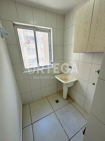 Apartamento com 02 quartos em Maringá. Região UEM. — foto 12
