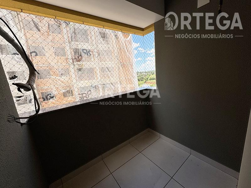 Apartamento com 02 quartos em Maringá. Região UEM. — foto 10