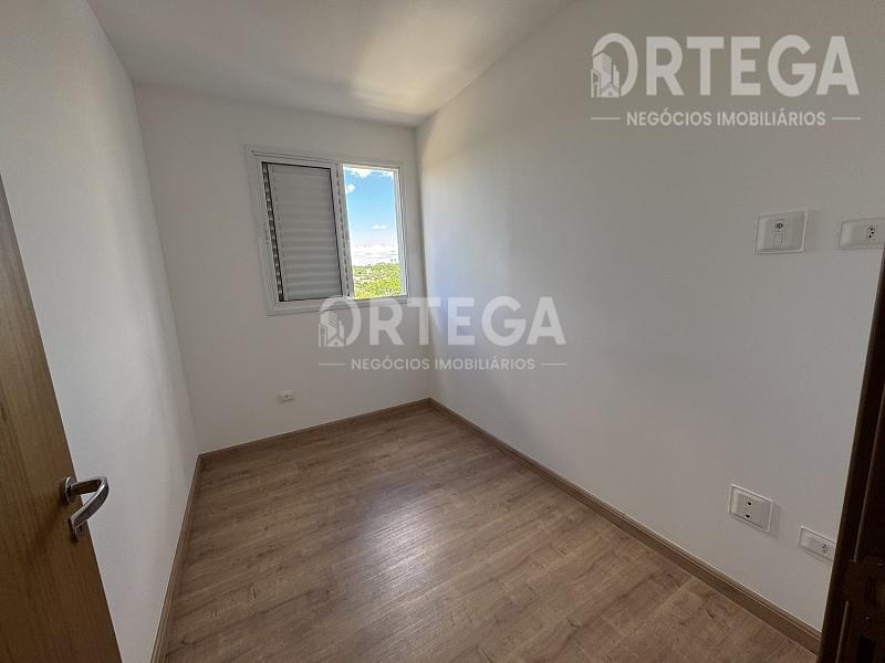 Apartamento com 03 quartos em Maringá. Próx. Centro. — foto 11