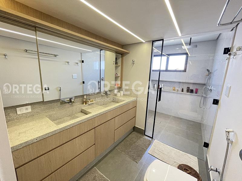 Apartamento com 03 suítes a venda na zona 01 em Maringá PR. — foto 14