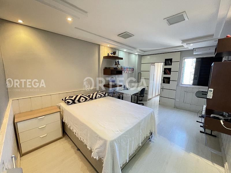 Apartamento com 03 suítes a venda na zona 01 em Maringá PR. — foto 20