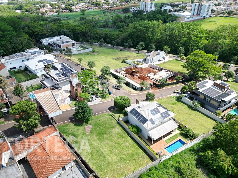 Terreno a venda em condomínio fechado em Maringá PR. — foto 1