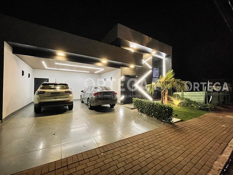 Linda casa semimobiliada em condomínio fechado próximo a Maringá PR. — foto 31