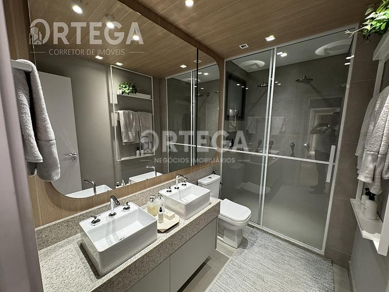 Apartamento com 03 quartos em Maringá PR. Zona 03. — foto 16