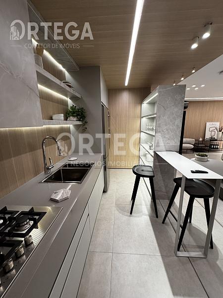 Apartamento com 03 quartos em Maringá PR. Zona 03. — foto 11