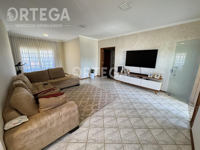 Sobrado com sala comercial a venda em Jandaia do Sul PR. — foto 7