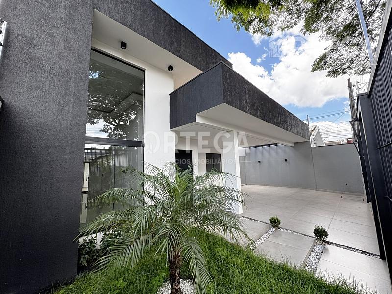 Casa com 03 quartos a venda em Maringá PR. Jd Alvorada. — foto 2