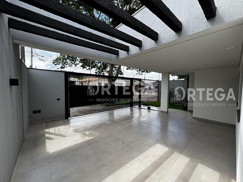 Casa com 03 quartos a venda em Maringá PR. Jd Alvorada. — foto 29